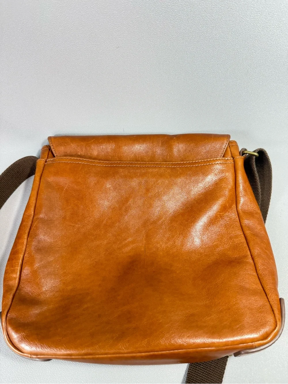 Fossil Buckner North/South City Cognac Brown Leather Messenger Bag